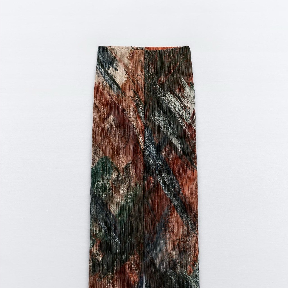 Abstract Patterned trousers